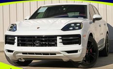 2024 Porsche Cayenne Base
