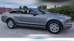 2007 Ford Mustang V6 Deluxe