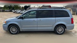 2013 Chrysler Town and Country Touring-L