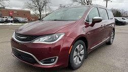 2017 Chrysler Pacifica Hybrid Platinum