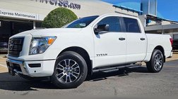 2023 Nissan Titan SV