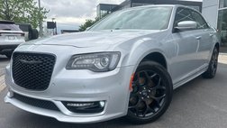 2023 Chrysler 300 Touring L