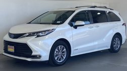 2021 Toyota Sienna XLE