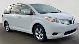 2017 Toyota Sienna LE