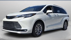 2021 Toyota Sienna XLE