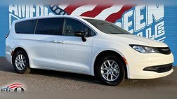 2025 Chrysler Voyager LX