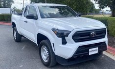 2025 Toyota Tacoma SR
