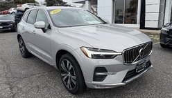 2023 Volvo XC60 B5 Plus Bright Theme