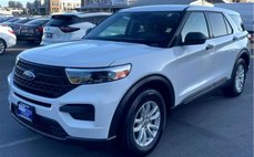 2020 Ford Explorer Base