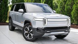 2024 Rivian R1S Adventure
