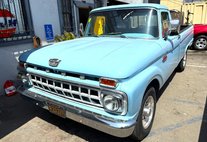 1965 Ford F-250 