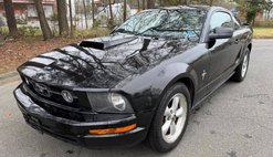 2007 Ford Mustang Deluxe