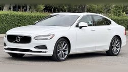 2017 Volvo S90 T5 Momentum
