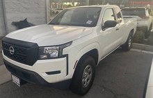 2023 Nissan Frontier S