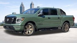 2024 Nissan Titan SV