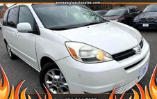2005 Toyota Sienna XLE