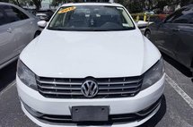 2013 Volkswagen Passat TDI SEL Premium