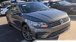 2017 Volkswagen Passat 1.8T R-Line