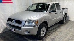 2006 Mitsubishi Raider LS