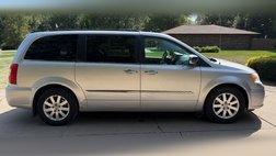 2012 Chrysler Town and Country Touring-L