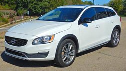 2018 Volvo V60 Cross Country T5 Premier