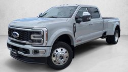 2026 Ford F-450 Super Duty Platinum