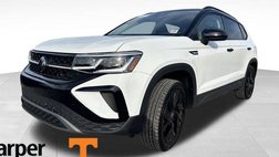 2024 Volkswagen Taos SE Black 4Motion