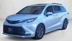 2023 Toyota Sienna XLE 7-Passenger