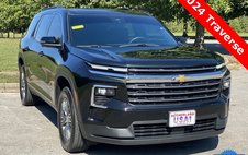 2024 Chevrolet Traverse LT