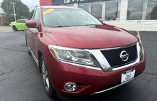 2015 Nissan Pathfinder SV