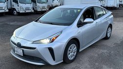 2019 Toyota Prius LE