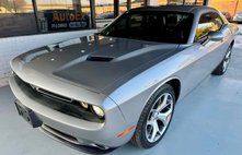 2015 Dodge Challenger SXT Plus