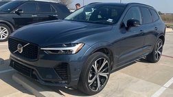 2023 Volvo XC60 B5 Ultimate Dark Theme