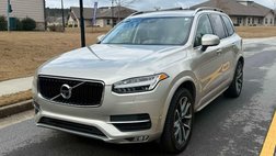 2018 Volvo XC90 T6 Momentum