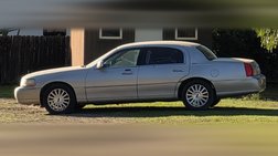 2003 Lincoln Town Car Executive