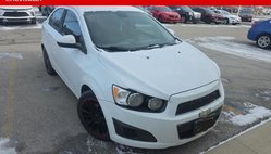 2013 Chevrolet Sonic LS Auto