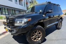 2013 Toyota Land Cruiser Base