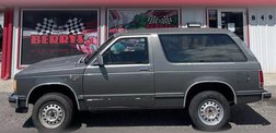 1989 Chevrolet S-10 Blazer Standard 2D Utility 4WD