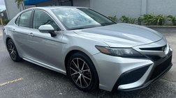 2022 Toyota Camry SE