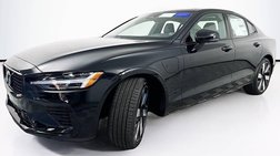 2024 Volvo S60 Recharge T8 Plus Dark Theme