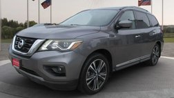 2017 Nissan Pathfinder Platinum