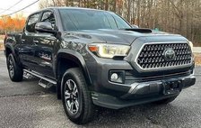 2018 Toyota Tacoma TRD Sport