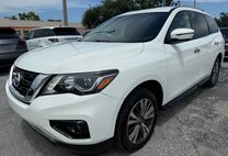 2020 Nissan Pathfinder SL