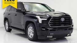 2023 Toyota Sequoia SR5