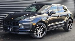2025 Porsche Macan T