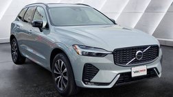 2025 Volvo XC60 B5 Core Dark Theme