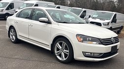 2015 Volkswagen Passat SE