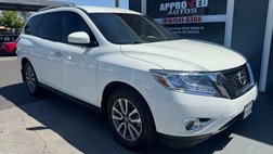 2016 Nissan Pathfinder SV