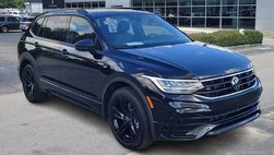 2024 Volkswagen Tiguan SE R-Line Black