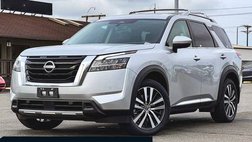 2023 Nissan Pathfinder Platinum